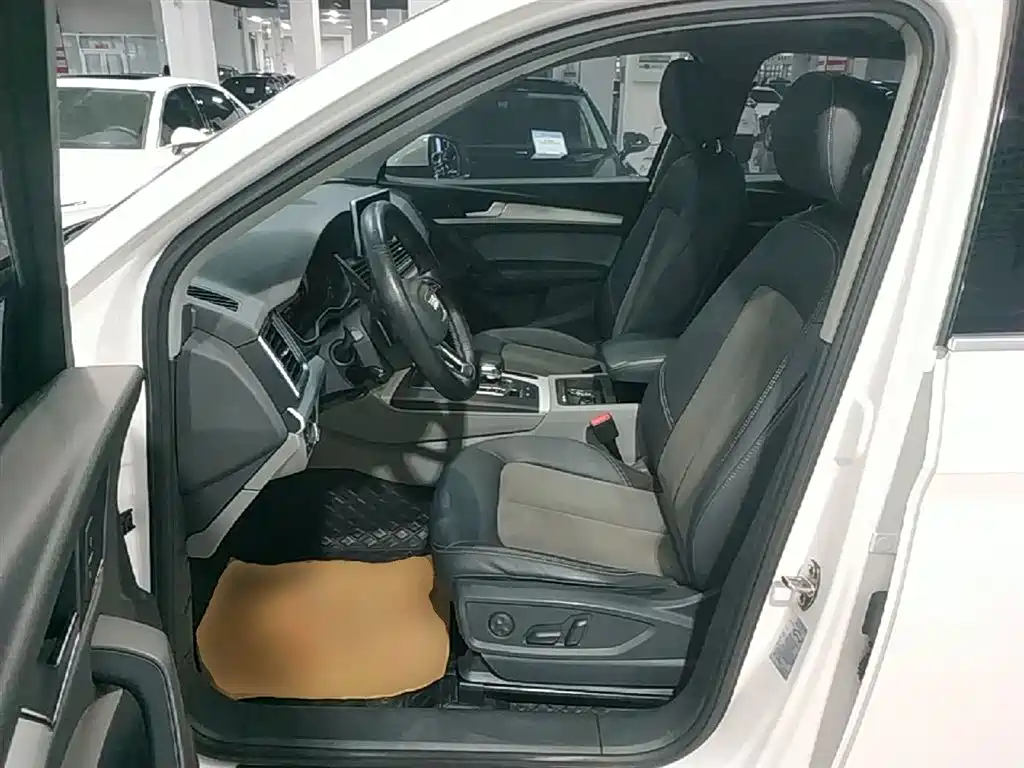 Audi Q5L 2018 40 TFSI Premium Fashion China VI фото 15
