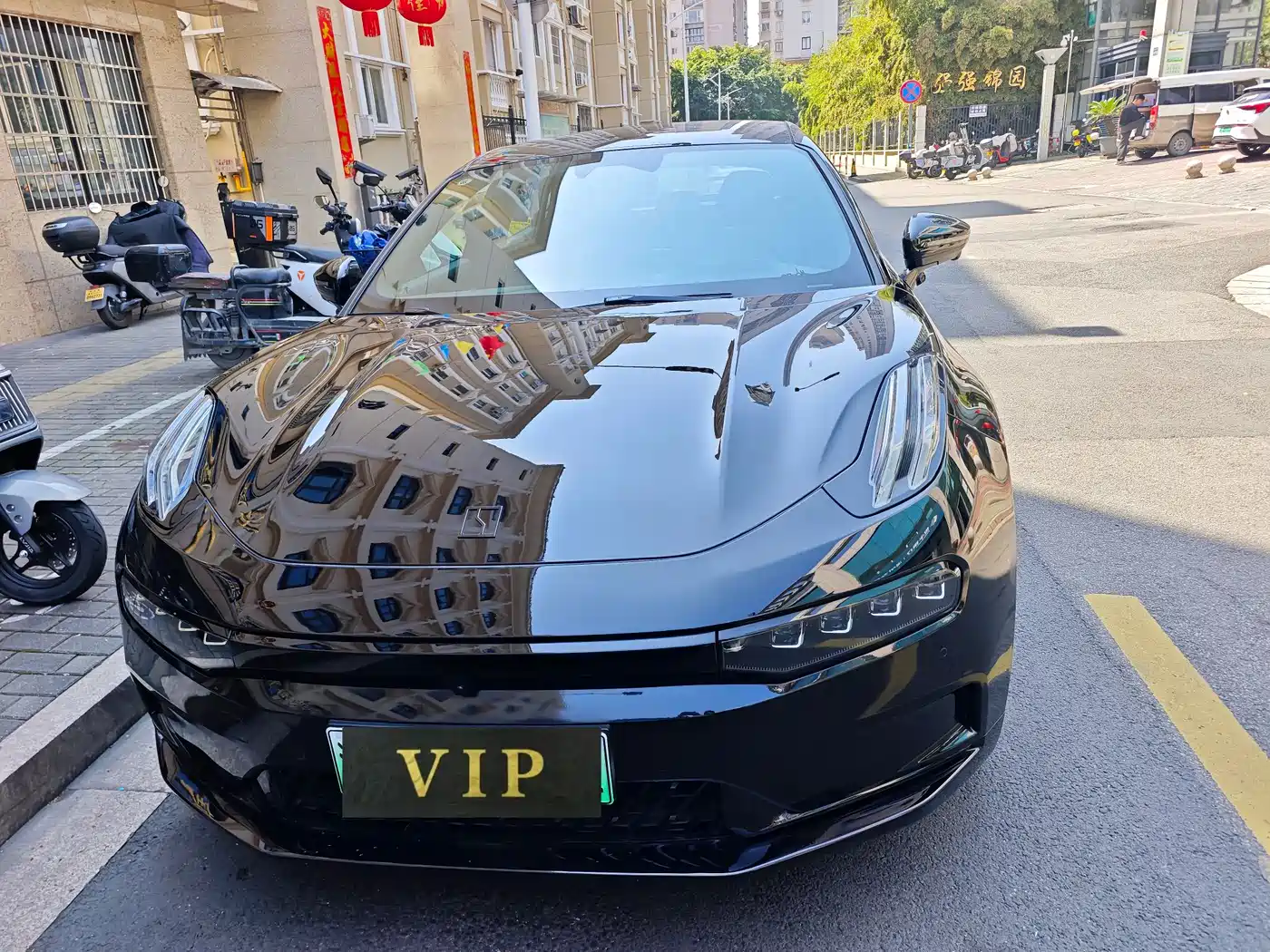 ZEEKR EXTREME KRYPTON 001