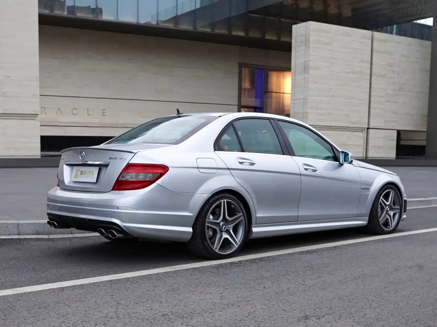 Mercedes-Benz C-Class AMG 2010 AMG C 63 Sport Enhanced Edition фото 13