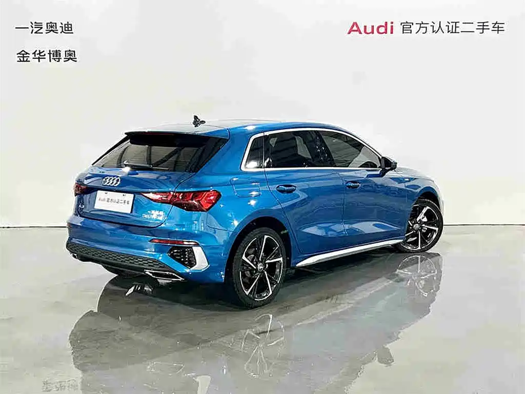 Audi A3 2022 Sportback 35 TFSI Style Sport фото 4