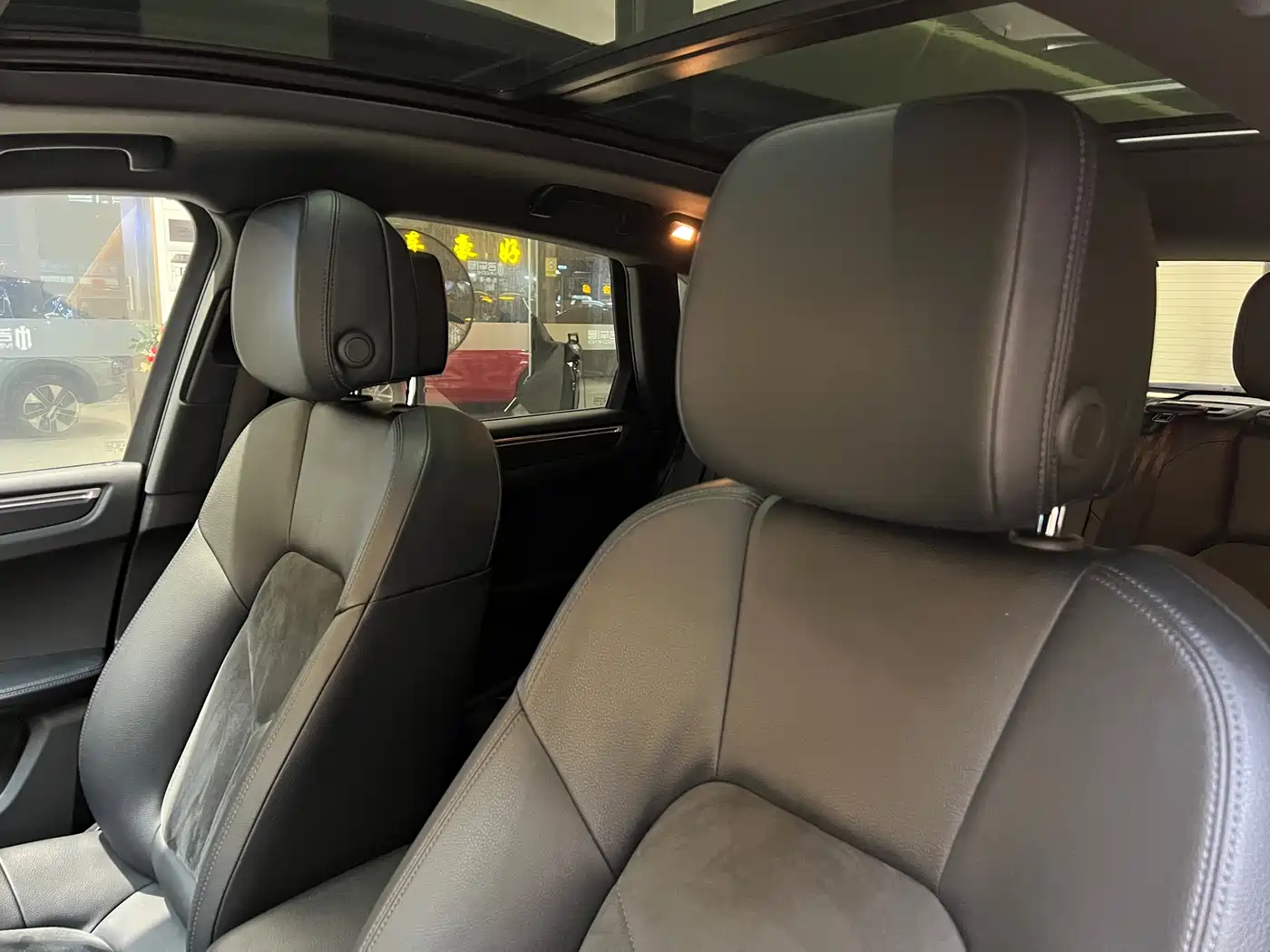 Porsche Macan 2018 Macan 2.0T фото 16