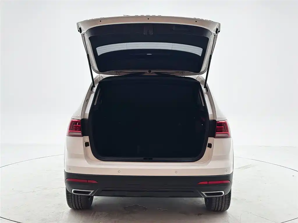 Volkswagen Tharu 2022 280TSI FWD Luxury Edition фото 8