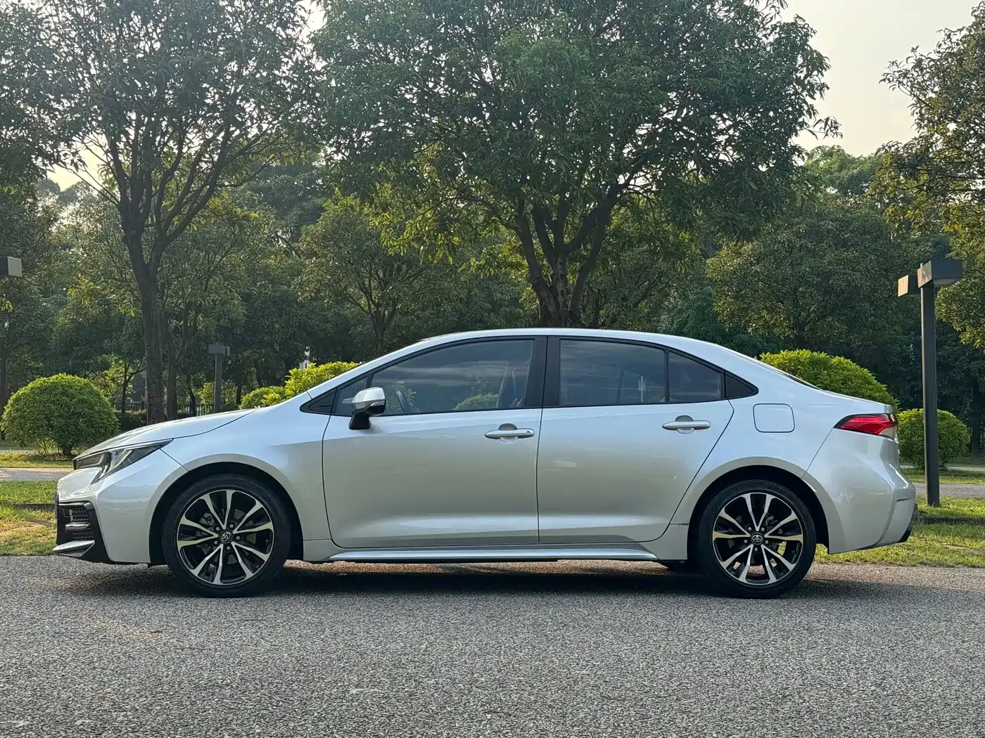 Фото 4 - Toyota Levin