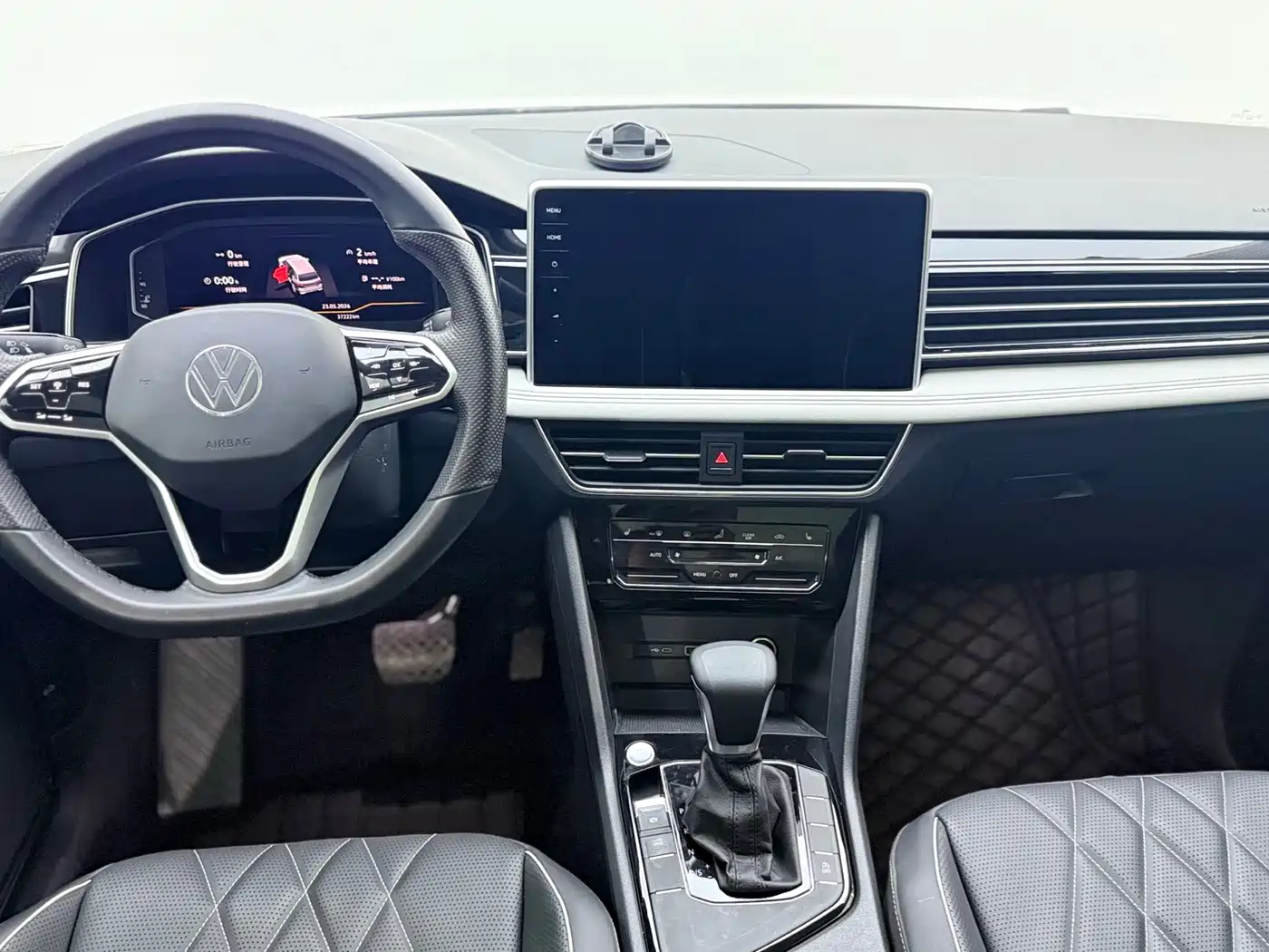 Volkswagen Tiguan L 2023 280TSI 2WD Trend Limited Edition фото 6