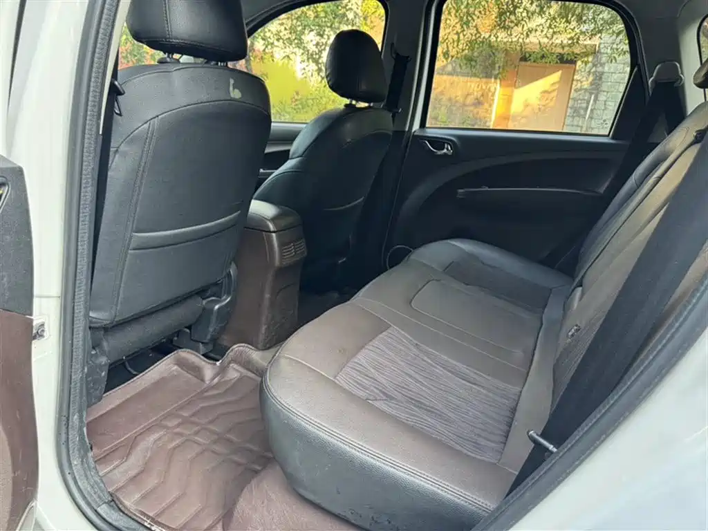Dongfeng Fengxing Joyear X3 2017 2017 1.5L Manual Comfort