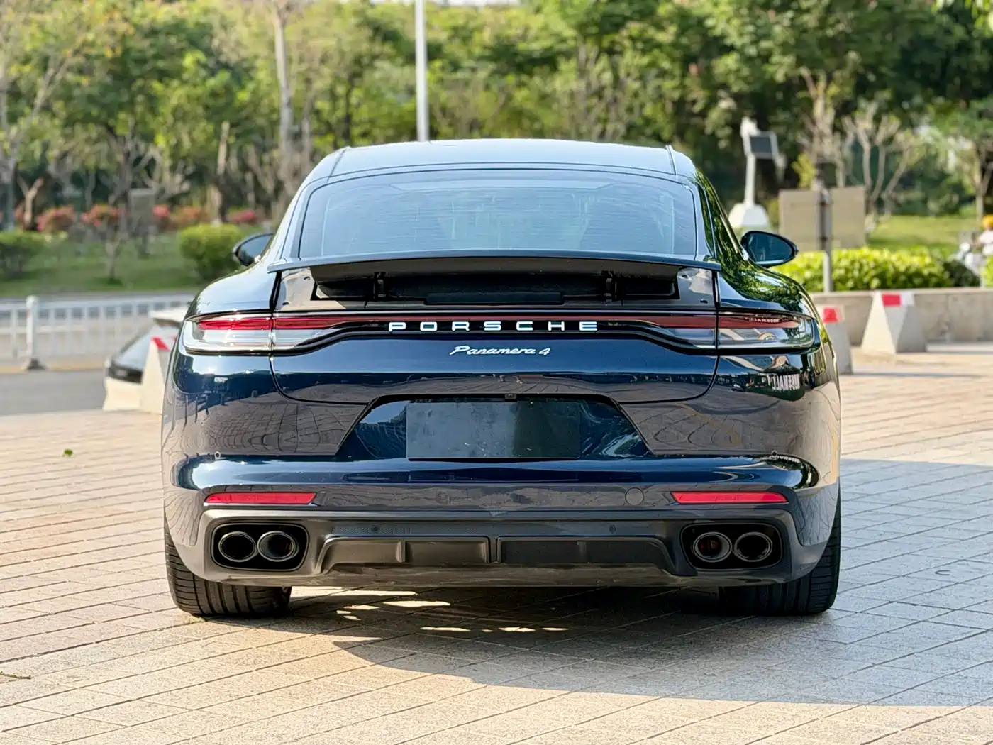 Porsche Panamera 2022 Panamera Executive Long Wheelbase 2.9T фото 11