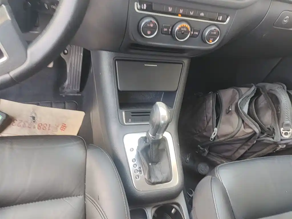 Volkswagen Tiguan 2015 1.8TSI Automatic 2WD Comfortline фото 14
