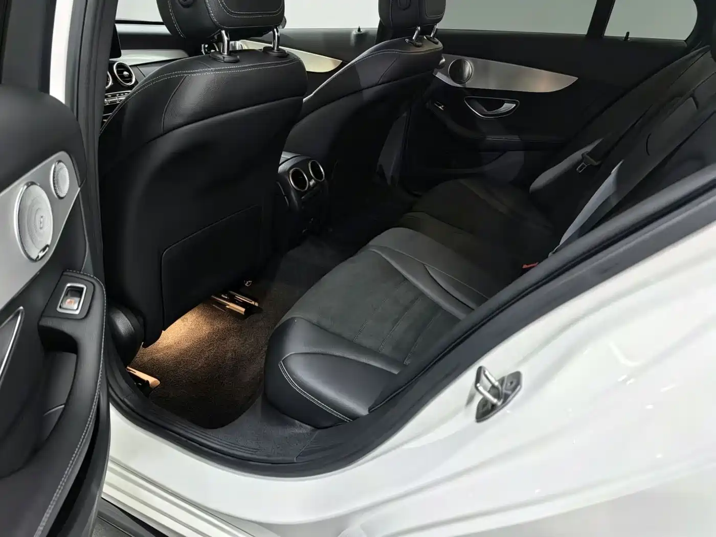 Mercedes-Benz C-Class 2021 C 260 Starry Exclusive Edition фото 7