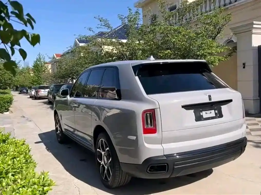 Rolls-Royce Cullinan 2022 2020 Black Badge