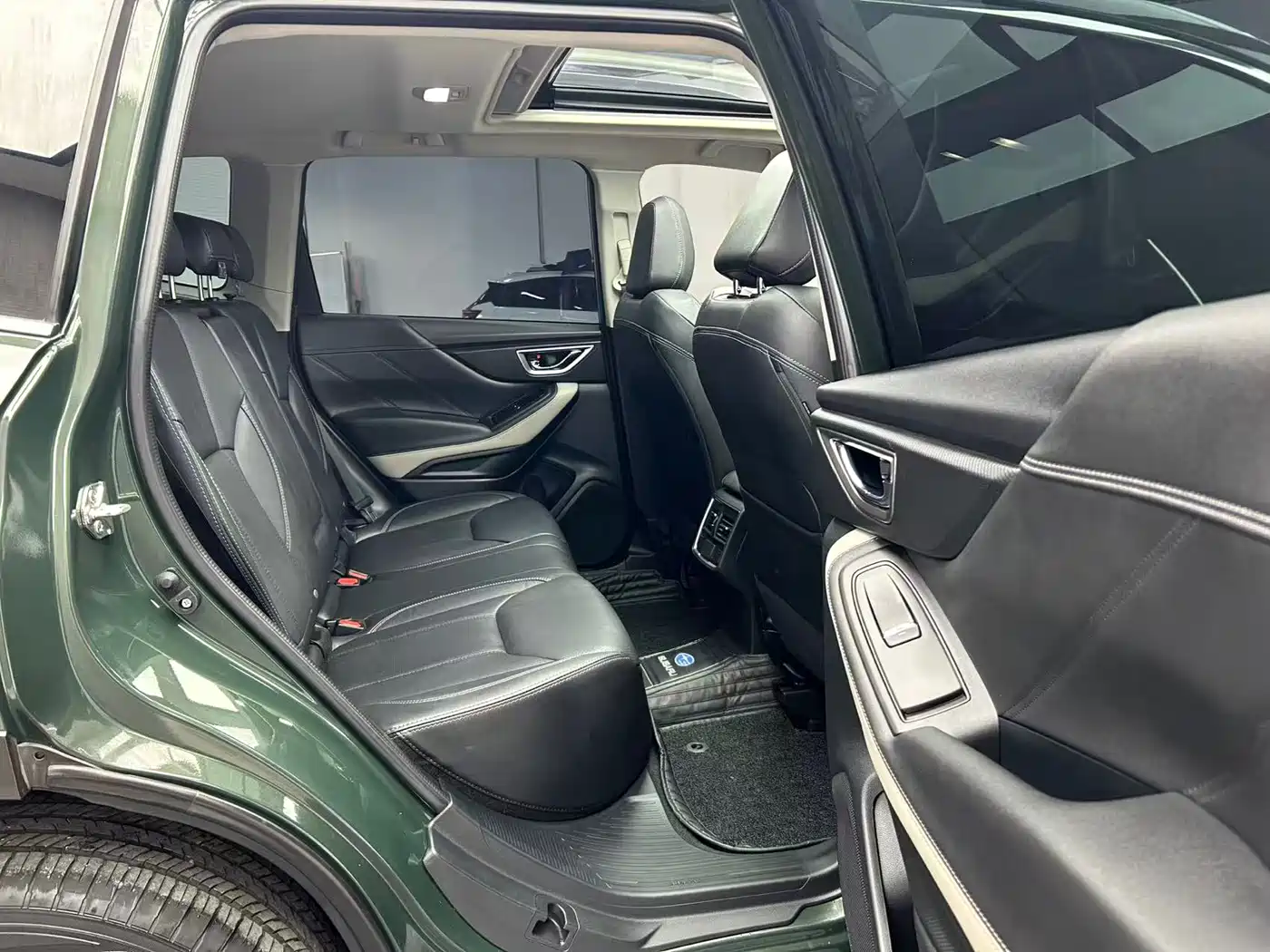 Subaru Forester 2022 2.0i AWD Luxury Edition with EyeSight фото 20