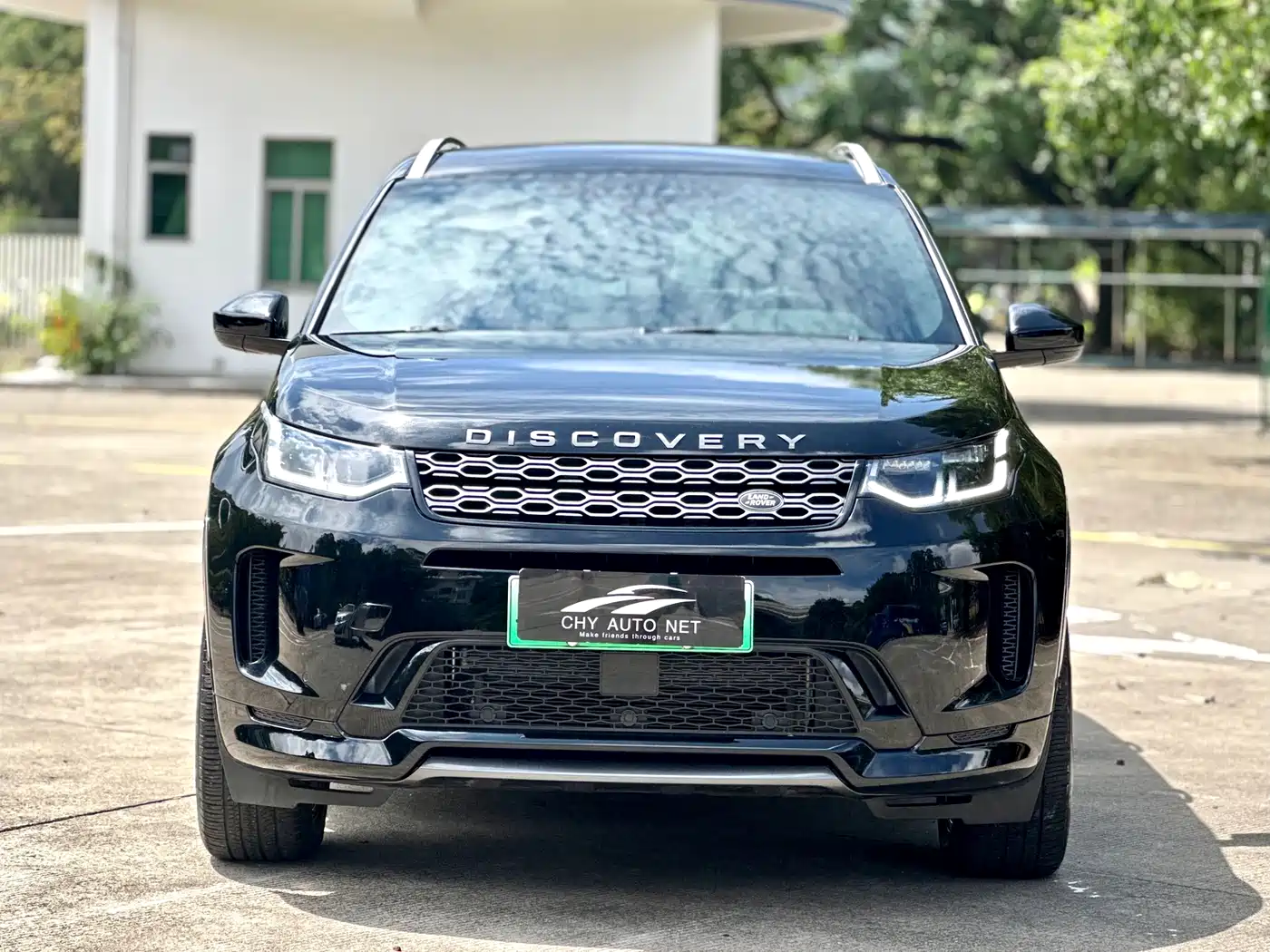 LAND ROVER DISCOVER NEW ENERGY SOURCES FOR SPORTS