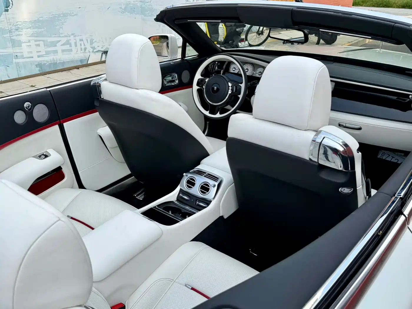 Rolls-Royce Dawn 2017 2015 6.6T Standard