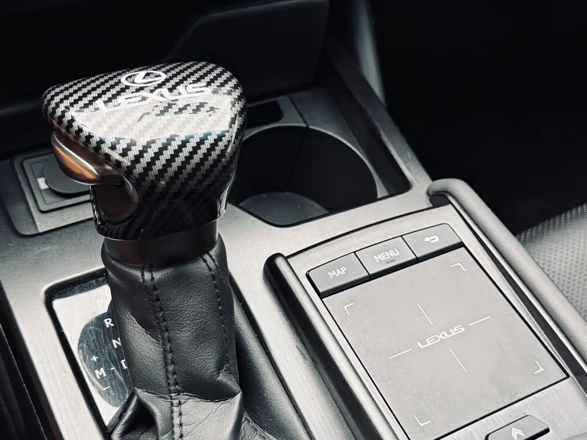Lexus ES 2020 200 Excellence фото 32