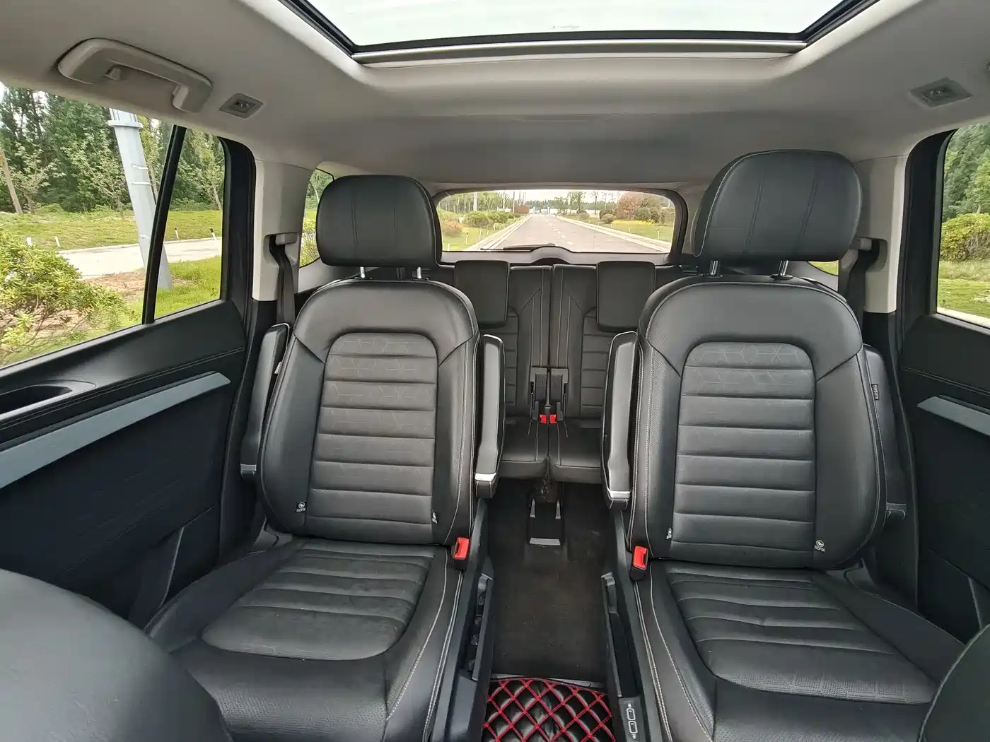 Volkswagen Talagon 2022 380TSI 4WD Luxury Premium Pro Edition 6-seater фото 17