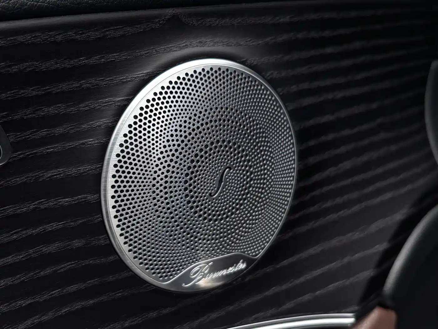 Mercedes-Benz E-Class 2020 E 300 L Luxury Model фото 8