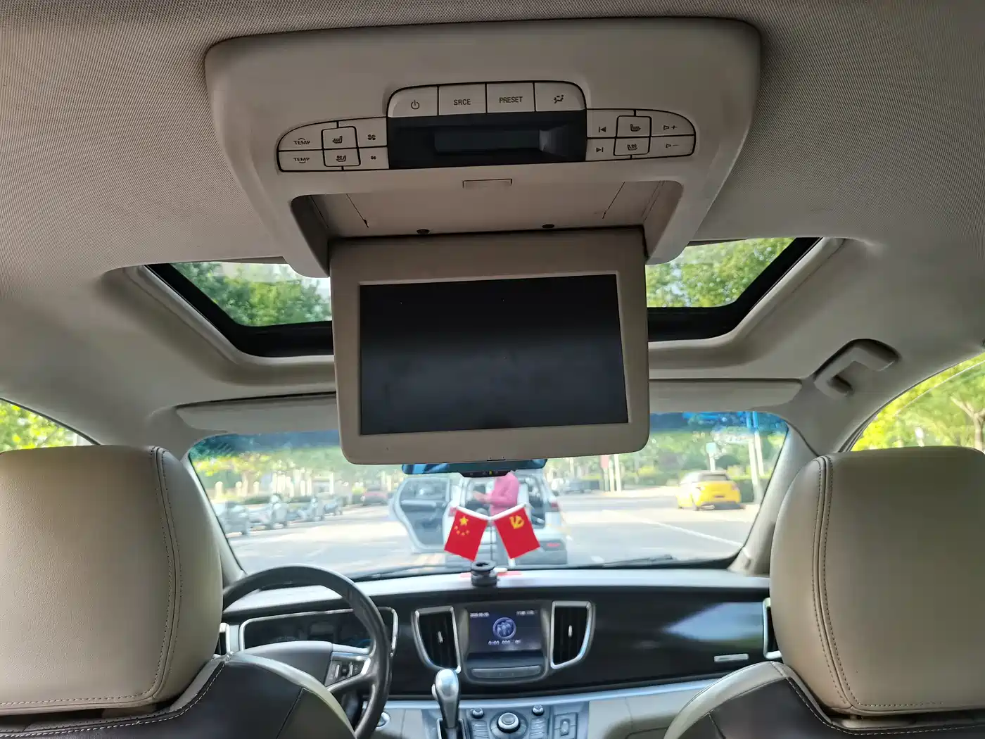 Buick GL8 2013 3.0L XT Luxury Business Flagship Edition фото 17