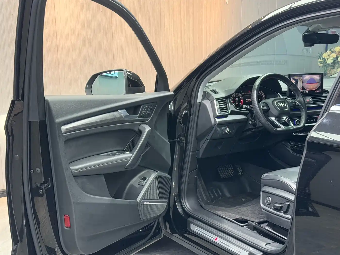 Audi Q5L 2021 45 TFSI Luxury Dynamic фото 4