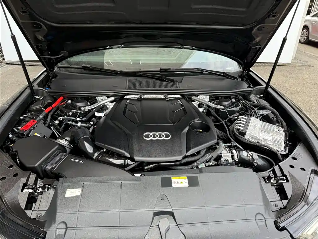 Audi A6L 2024 55 TFSI quattro Exclusive Dynamic фото 15