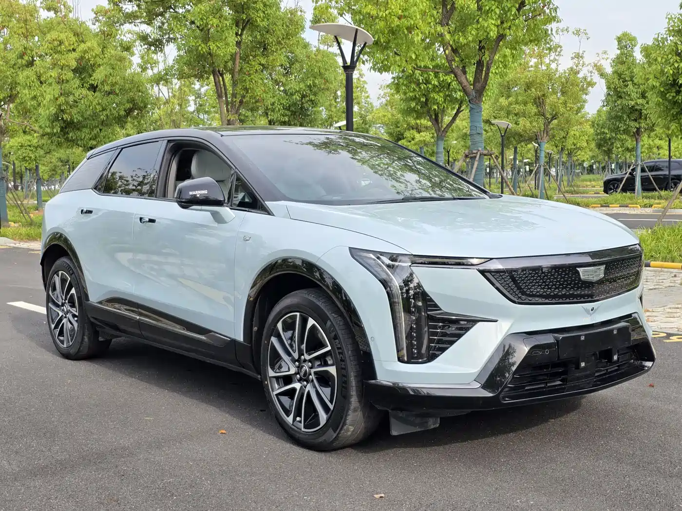 Cadillac IQ Ao Ge 2024 2024 AWD Long Range Edition