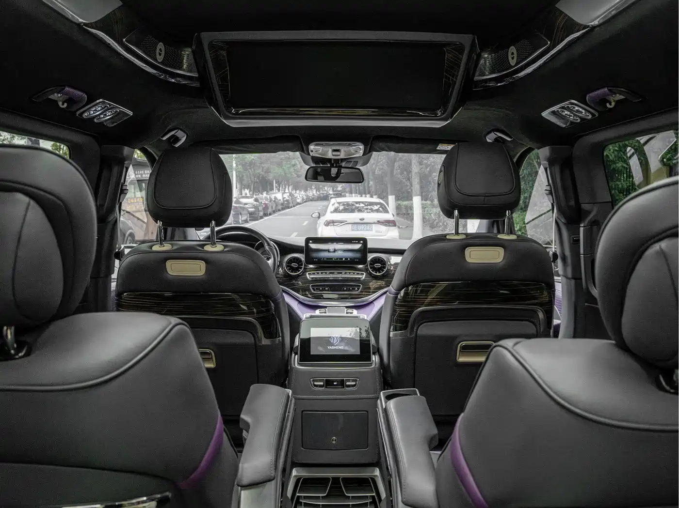 Mercedes-Benz V-Class 2022 V 260 L Long Wheelbase Luxury Edition фото 14