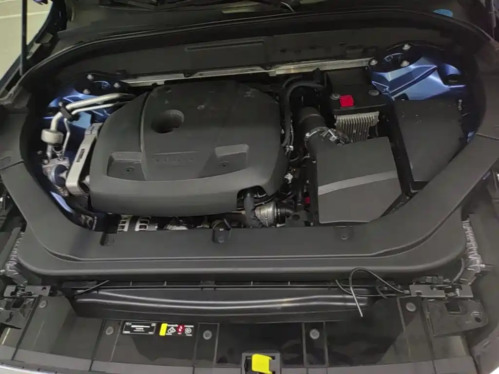 Фото 20 - Volvo XC60
