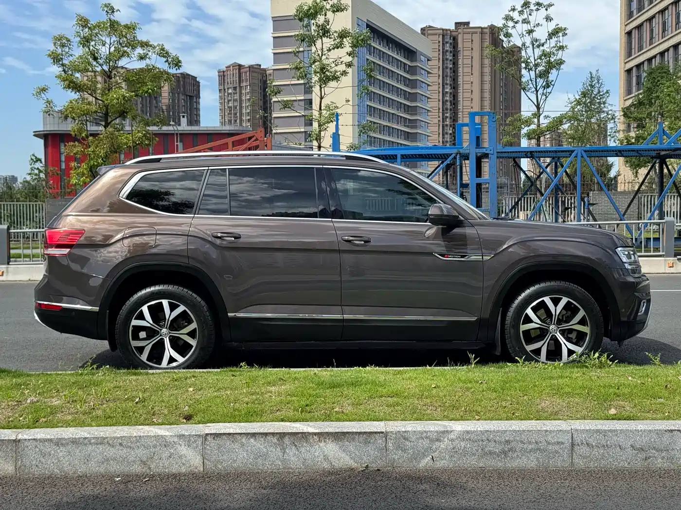 Volkswagen Teramont 2019 380TSI 4WD Luxury Edition China VI фото 14