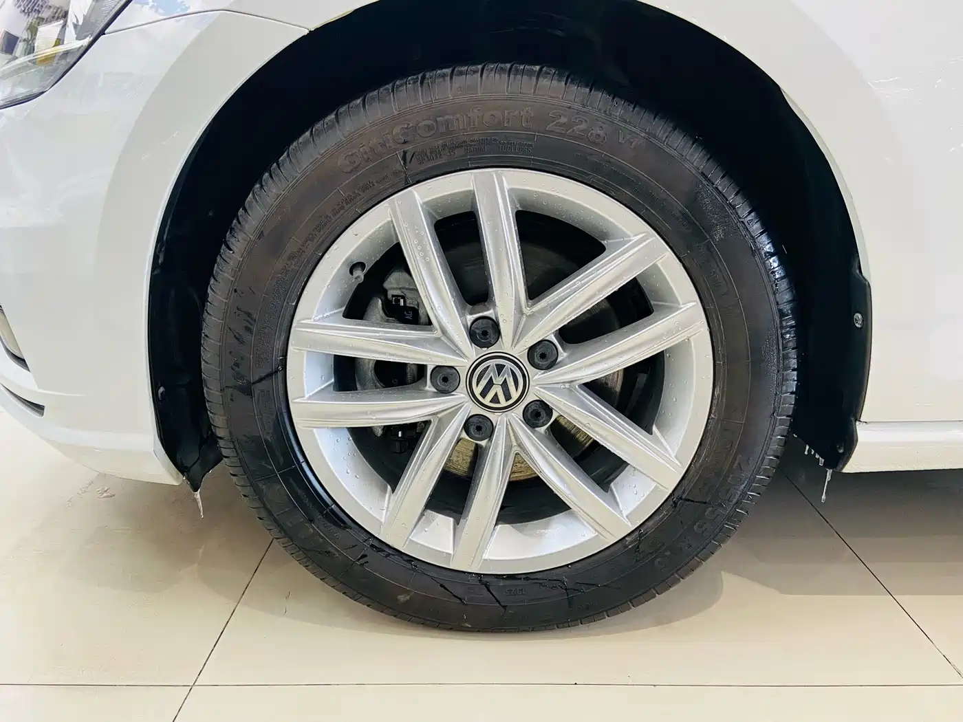 Volkswagen Golf 2018 230TSI Automatic Comfort фото 17