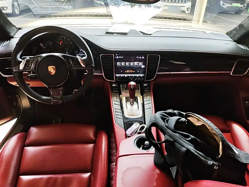 Porsche Panamera 2014 Panamera 4 3.0T фото 10