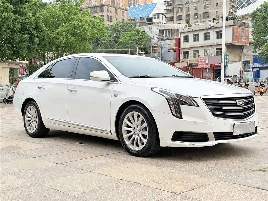 Cadillac XTS 2018 28T Elite фото 3