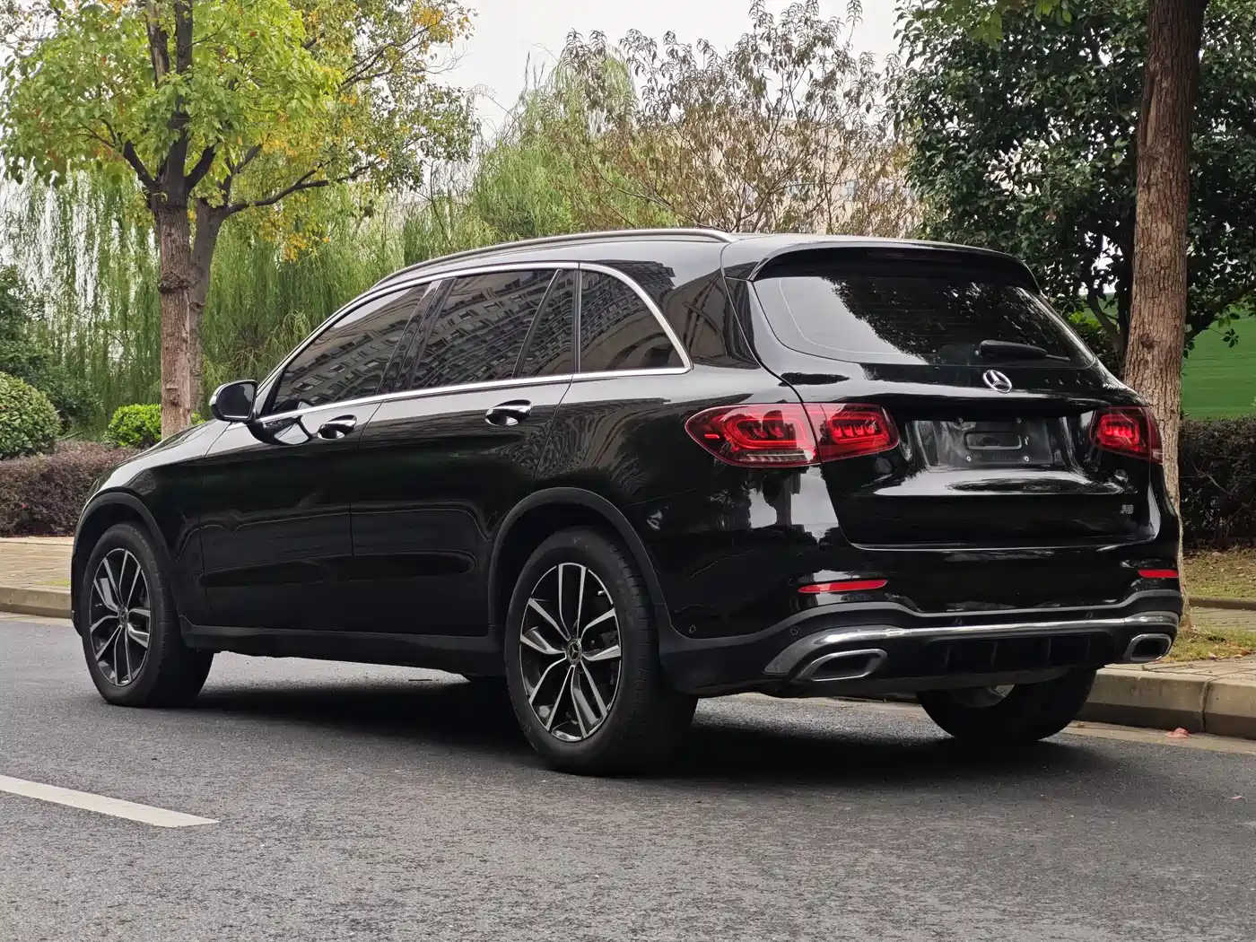 Mercedes-Benz GLC 2020 Facelift GLC 260 L 4MATIC Luxury фото 15