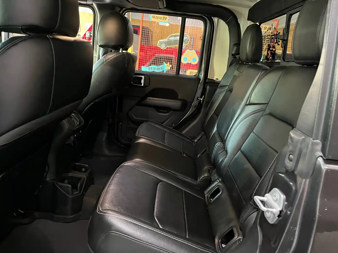 Jeep Gladiator 2023 2022 3.6L Pioneer Edition