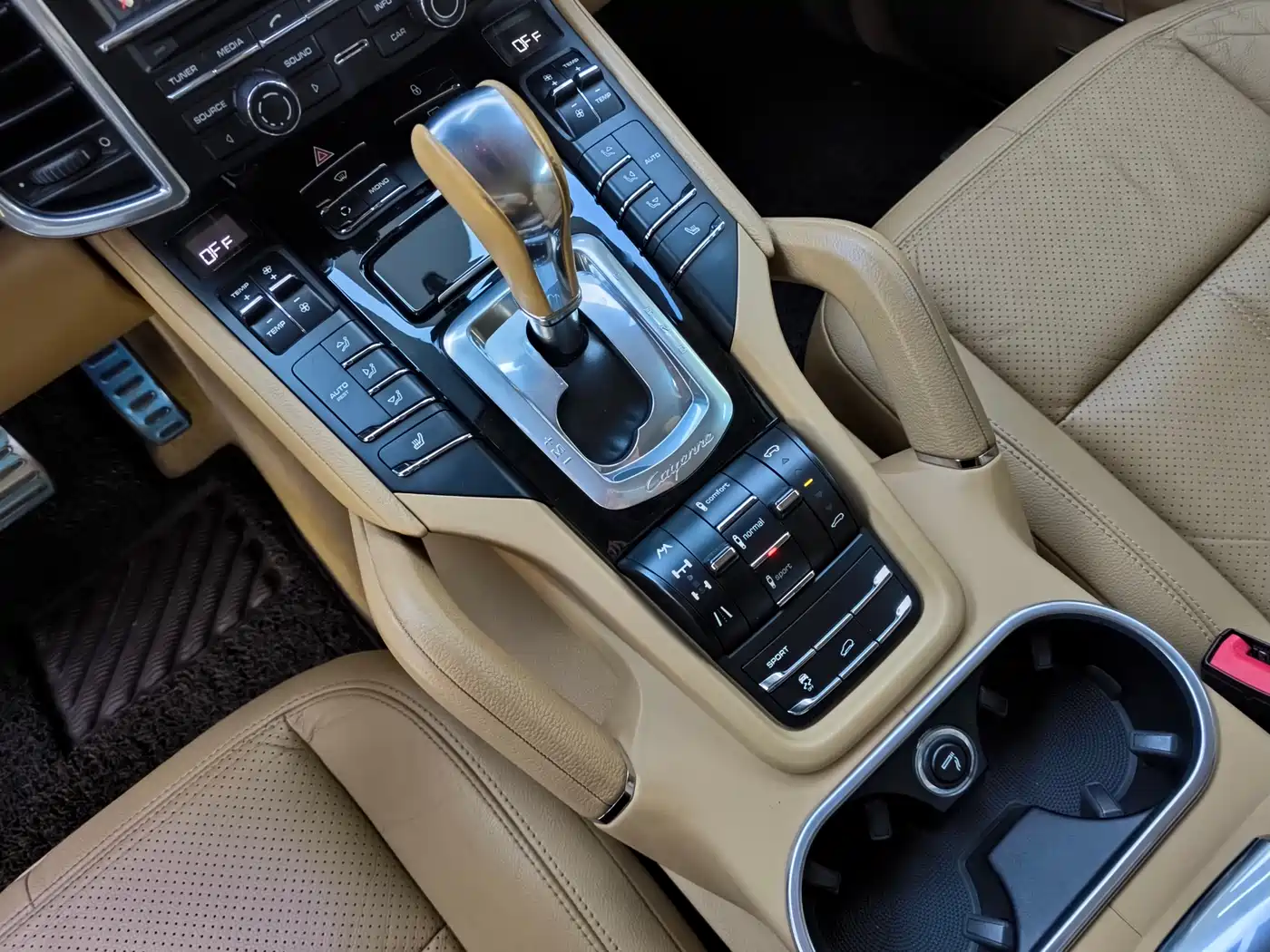 Porsche Cayenne 2011 Cayenne 3.0T фото 11