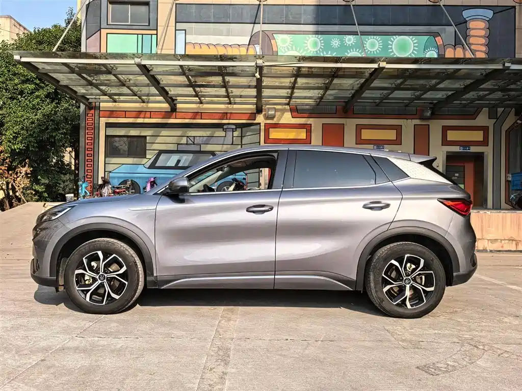 BYD Yuan PLUS 2024 Glory Edition 510KM Leading фото 15