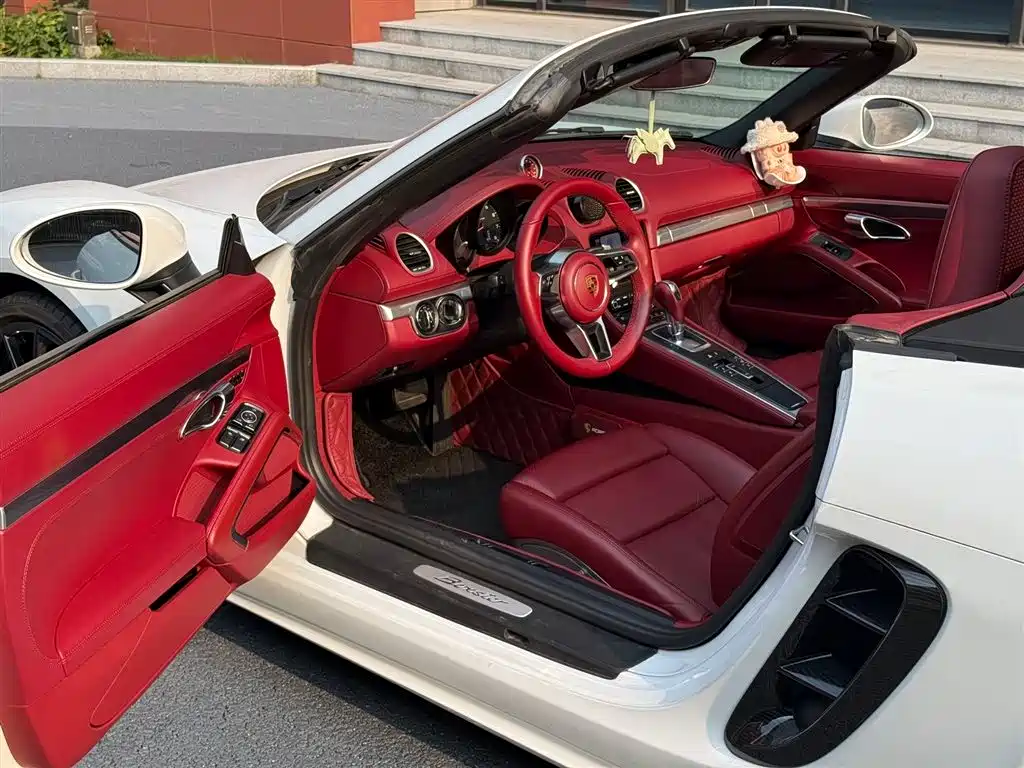 Porsche 718 2018 Boxster 2.0T фото 7