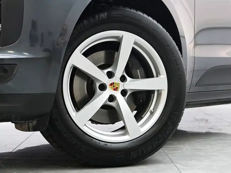 Porsche Macan 2021 Macan 2.0T фото 3