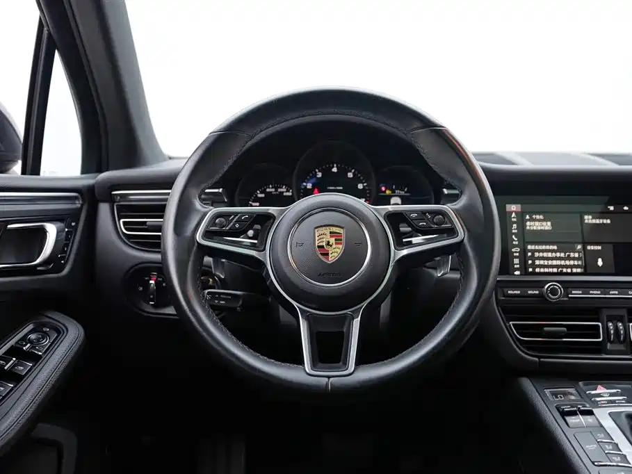 Porsche Macan 2021 Macan 2.0T фото 13