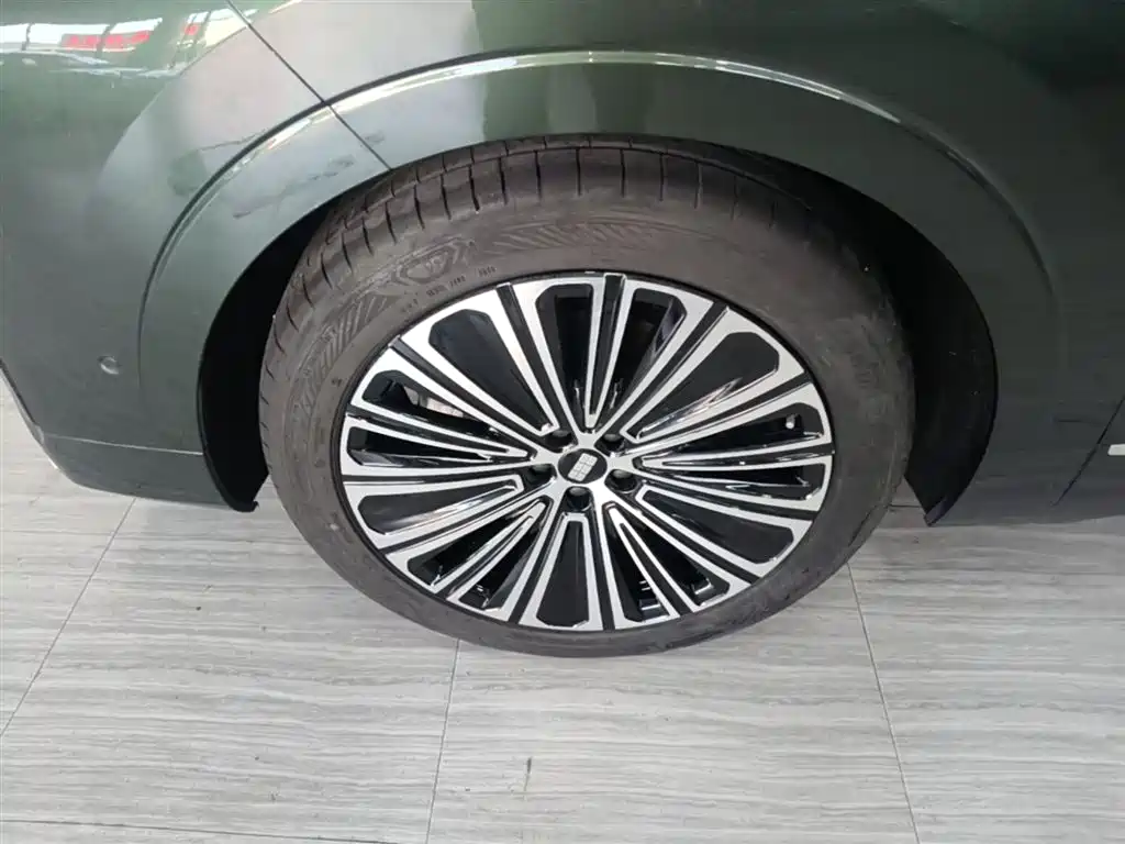 Geely Galaxy Galaxy M9 2025 Base Model фото 23