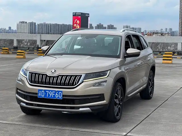  Škoda Kodiaq 2020 TSI330 7-Seater 2WD Luxury Premium Edition