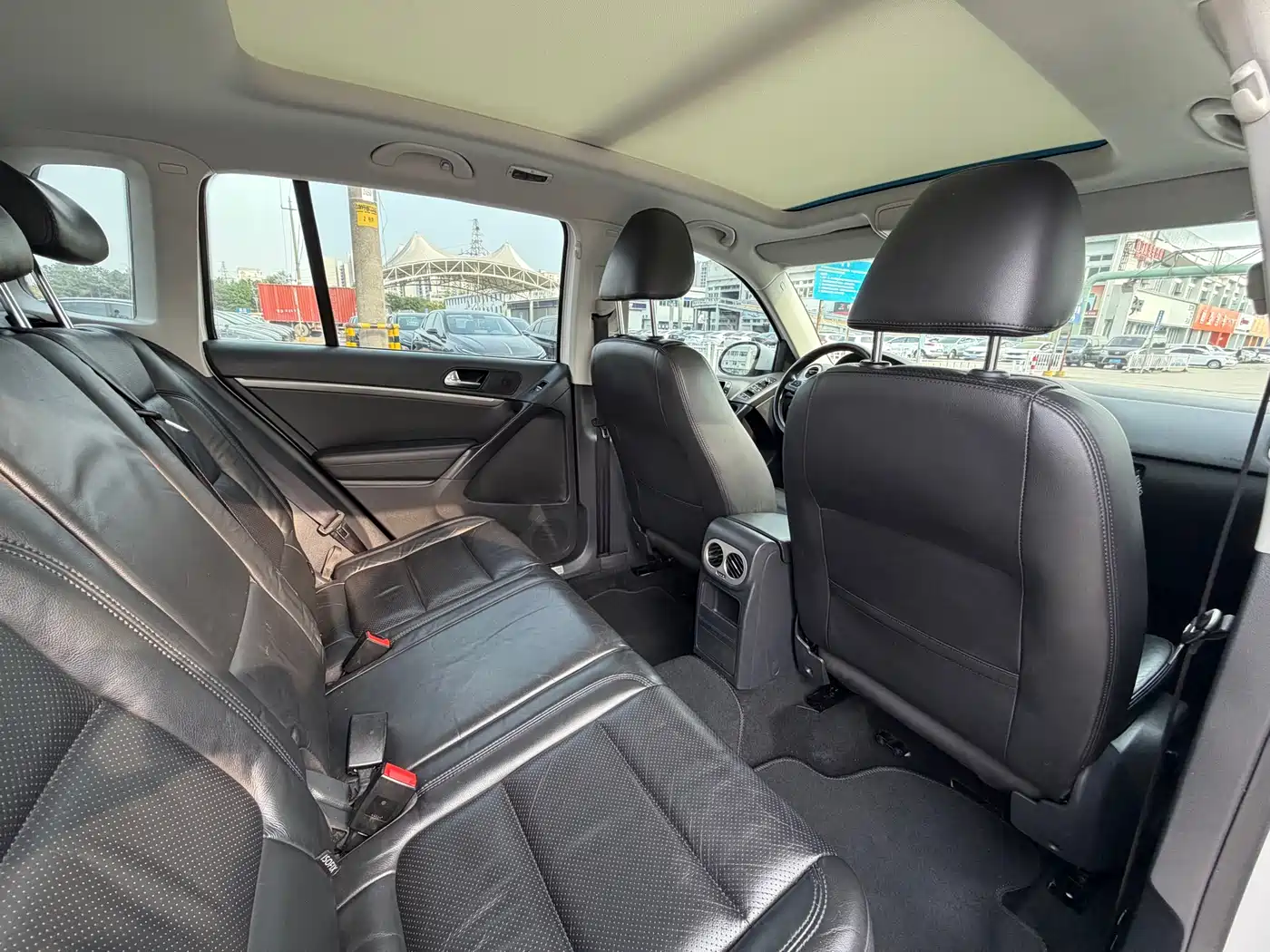 Volkswagen Tiguan 2013 1.8TSI Automatic 2WD Luxury Model фото 12