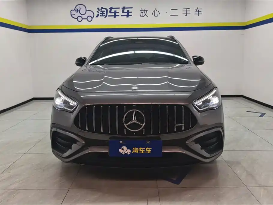 Mercedes-Benz GLA AMG 2024 AMG GLA 35 4MATIC фото 2