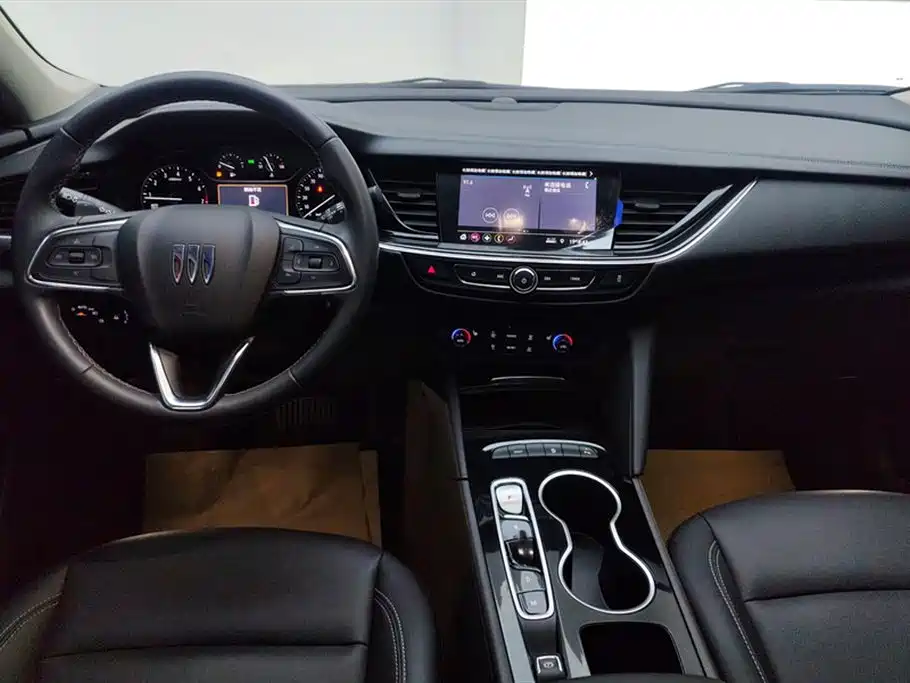 BUICK REGAL