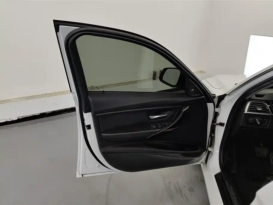 BMW 3 Series 2018 320Li xDrive Fashion Style фото 7