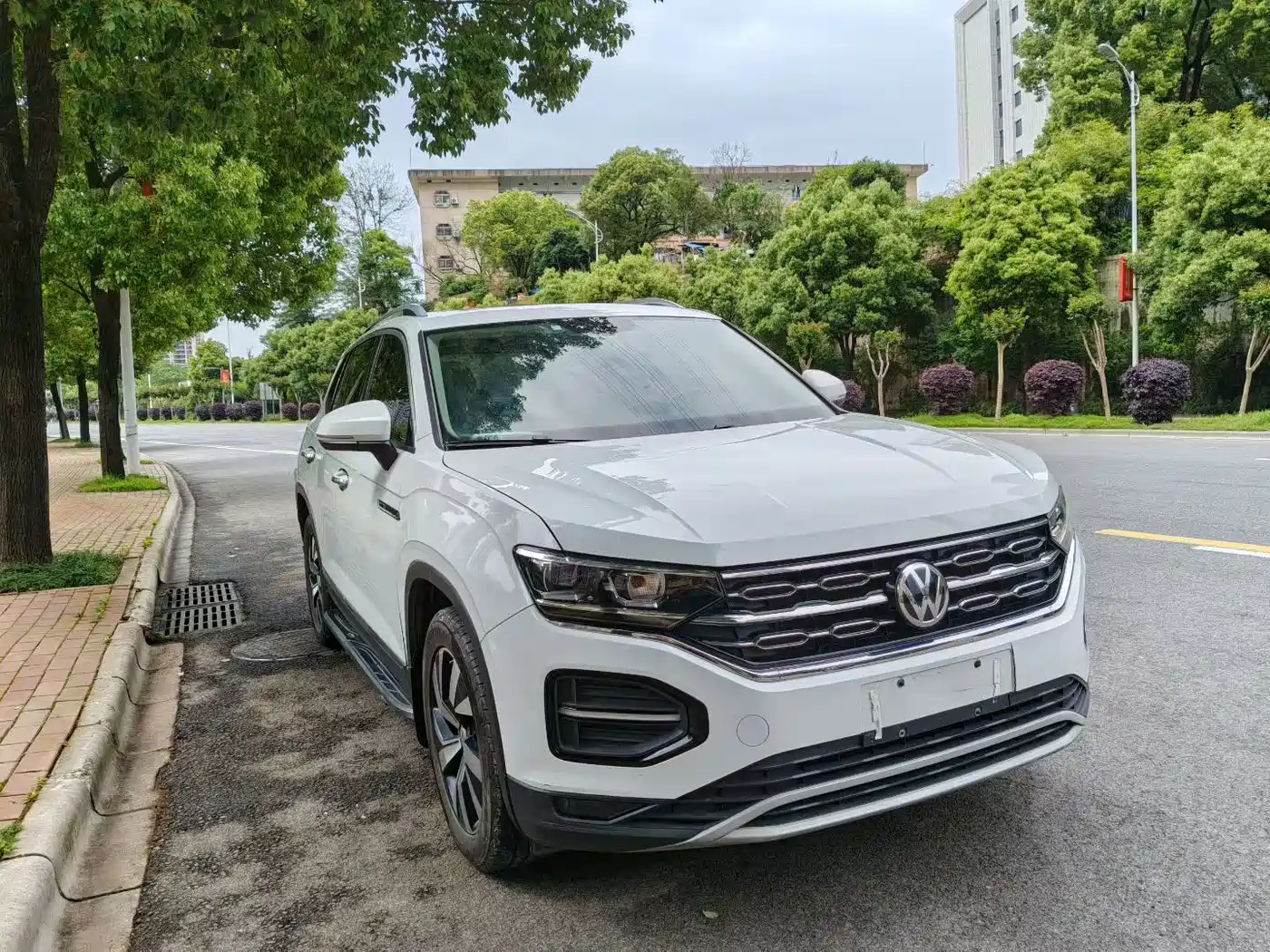 Volkswagen Tayron 2020 280TSI 2WD Luxury Smart Edition фото 3