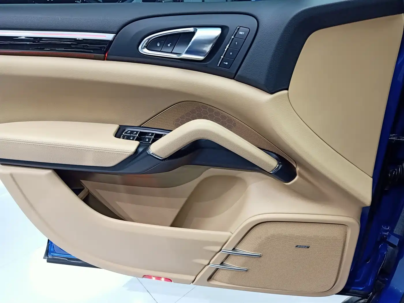 Porsche Cayenne 2016 Cayenne 3.0T фото 14