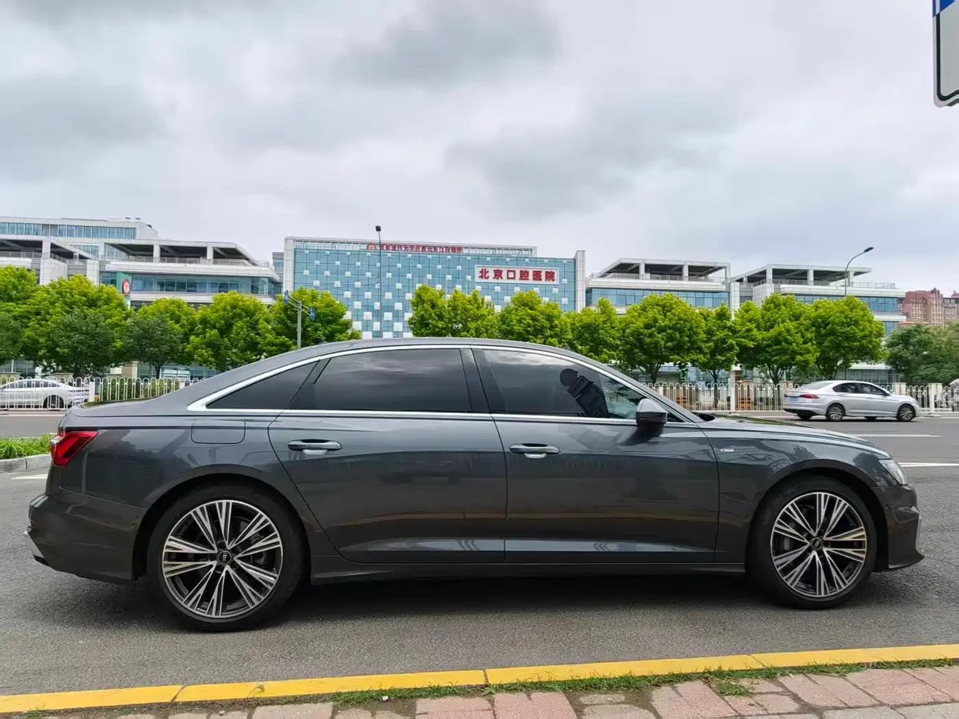 Audi A6L 2025 45 TFSI Premium Sport фото 25