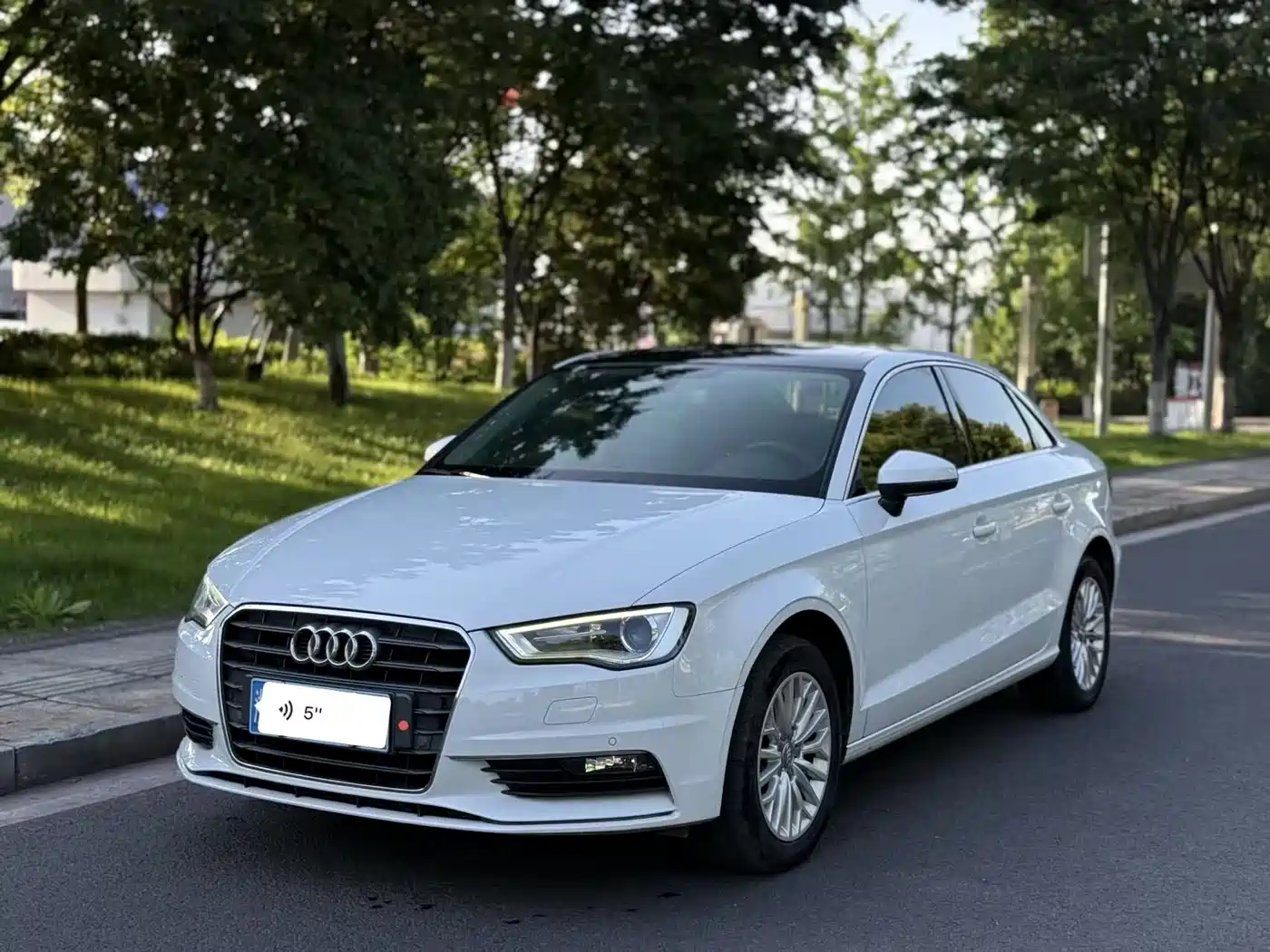Audi A3 2016 Limousine 35 TFSI Leadership