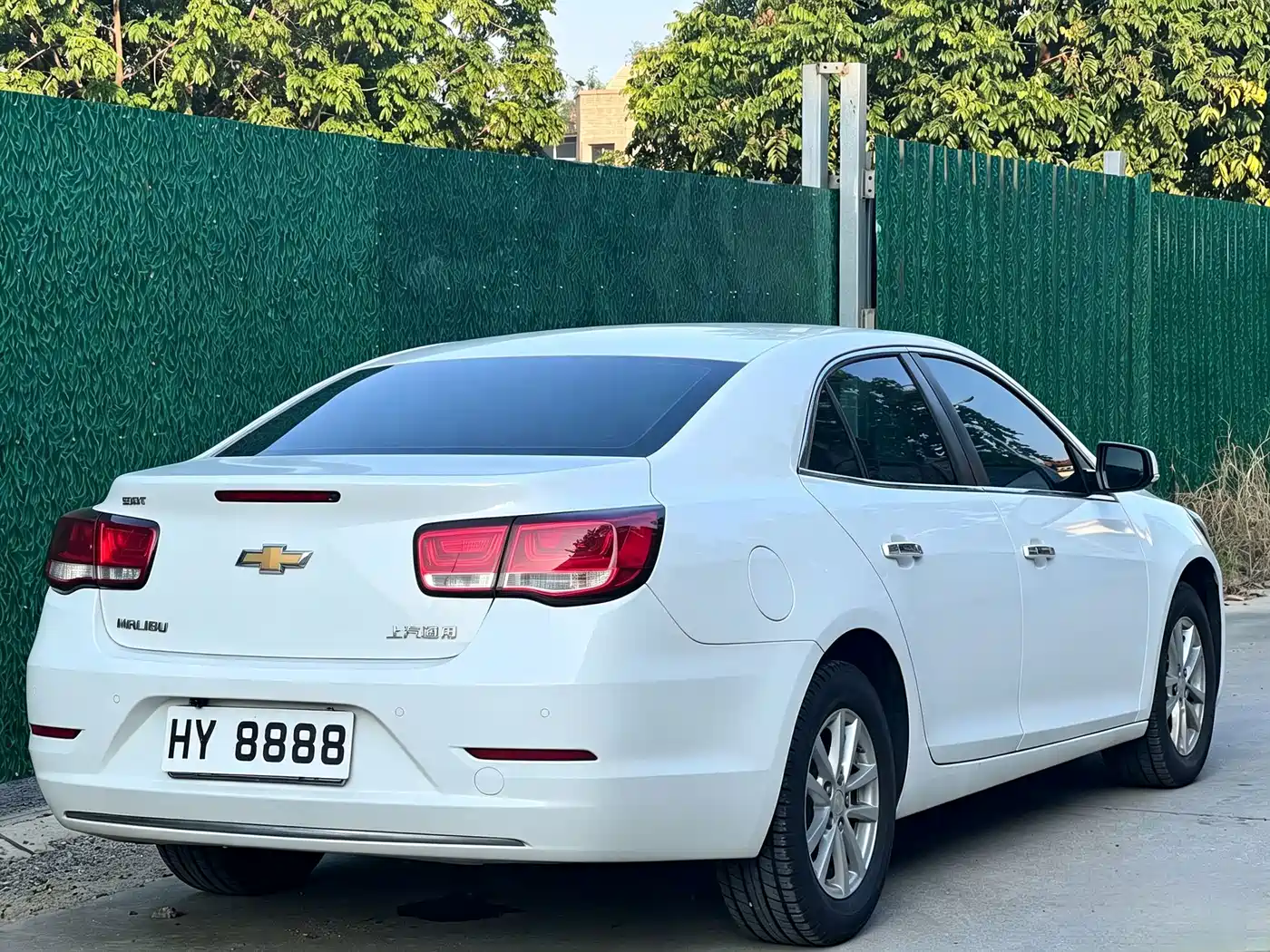 Фото 9 - Chevrolet Malibu