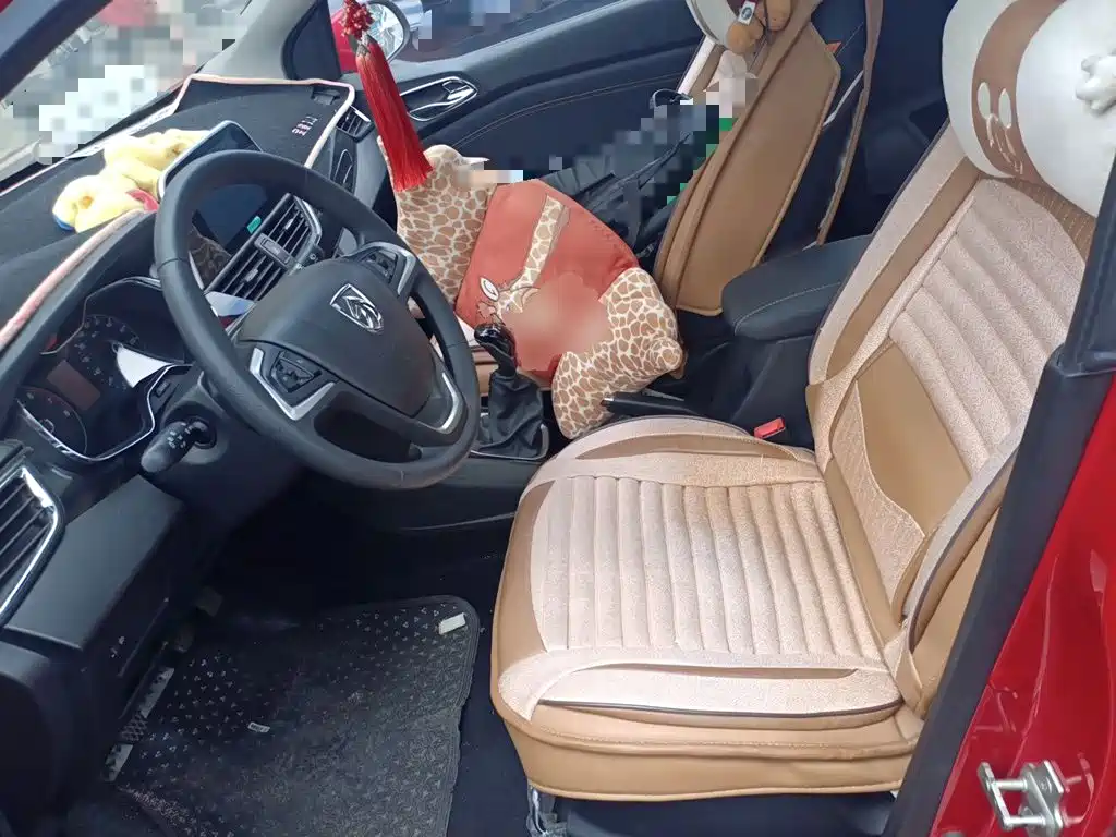 Baojun 310 2016 2016 1.2L Manual Luxury Type