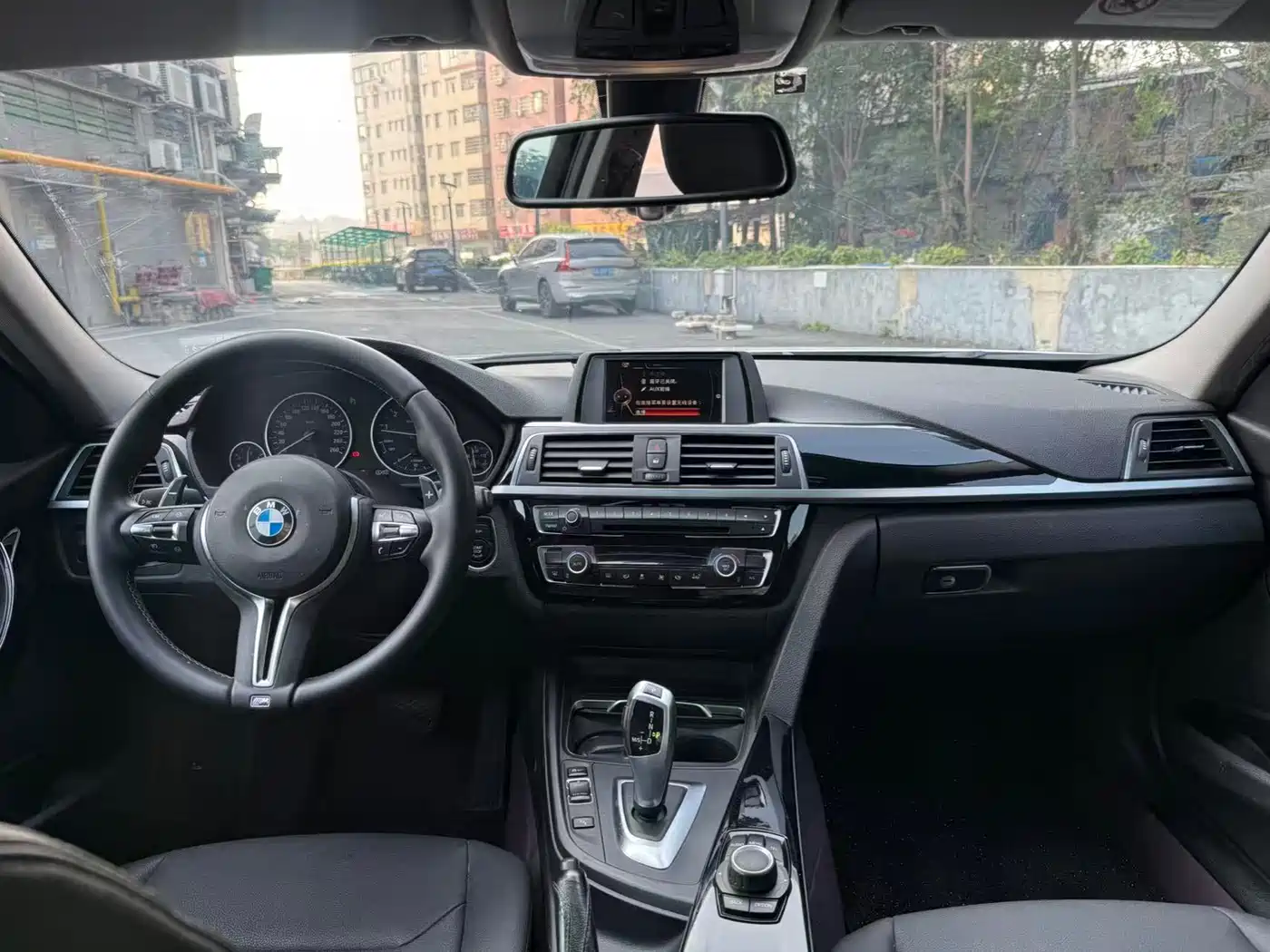 BMW 3 Series 2017 320Li Fashion фото 12