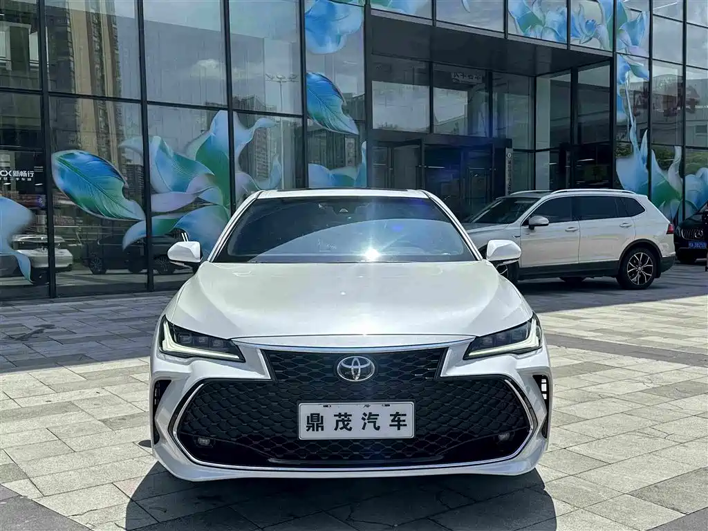 TOYOTA ASIAN DRAGON